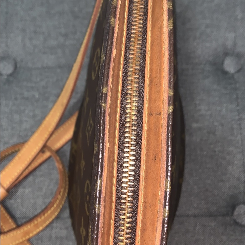 SOLD Vintage Drout - Picture 6 of 8